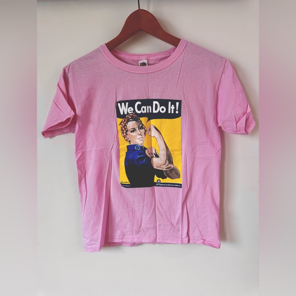 Pink 'We Can Do It!' Graphic T-Shirt